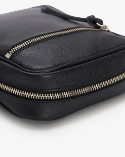 Essential Crossbody Cervino